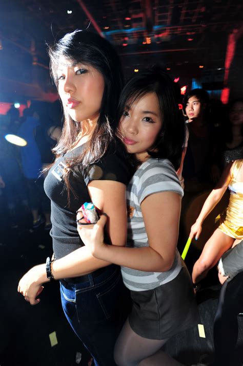 Hot Korean Club Porn Videos 